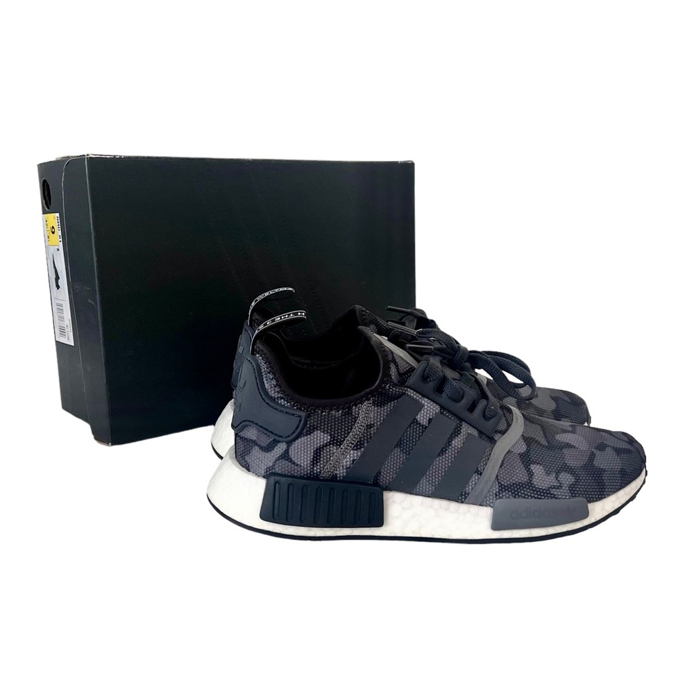 Mens Adidas NMD R1 Boost Duck Camo sneakers